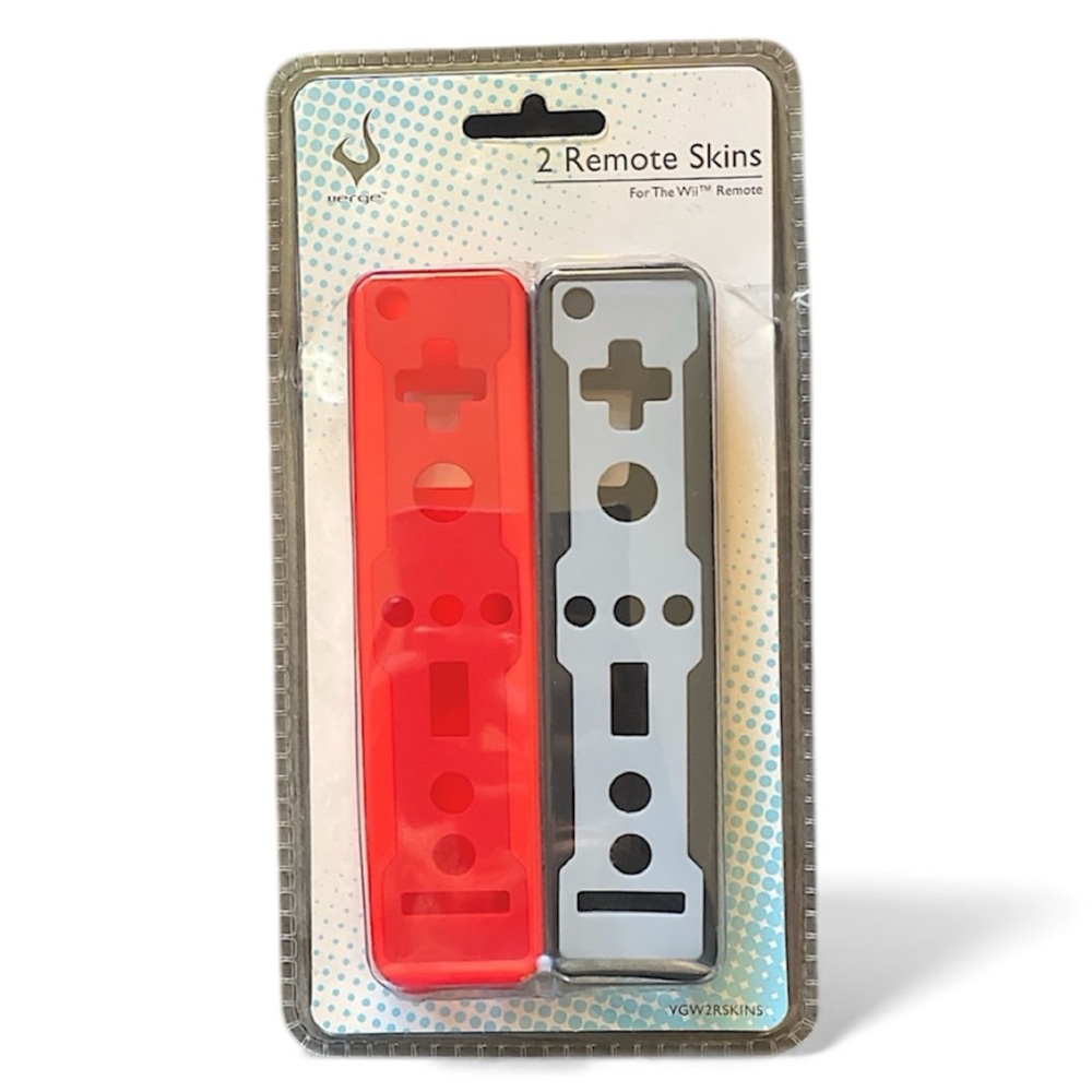 Nintendo Wii Remote Sleeve Set — Black and Red